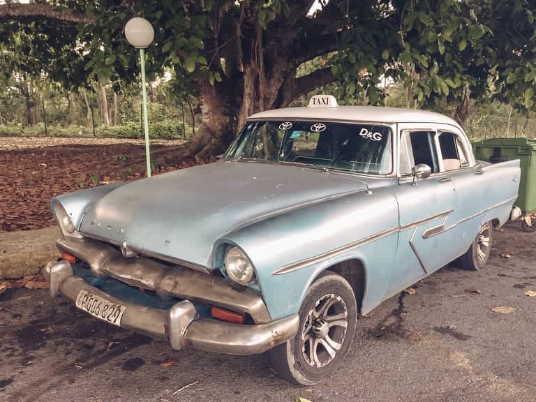 cuban old taxi