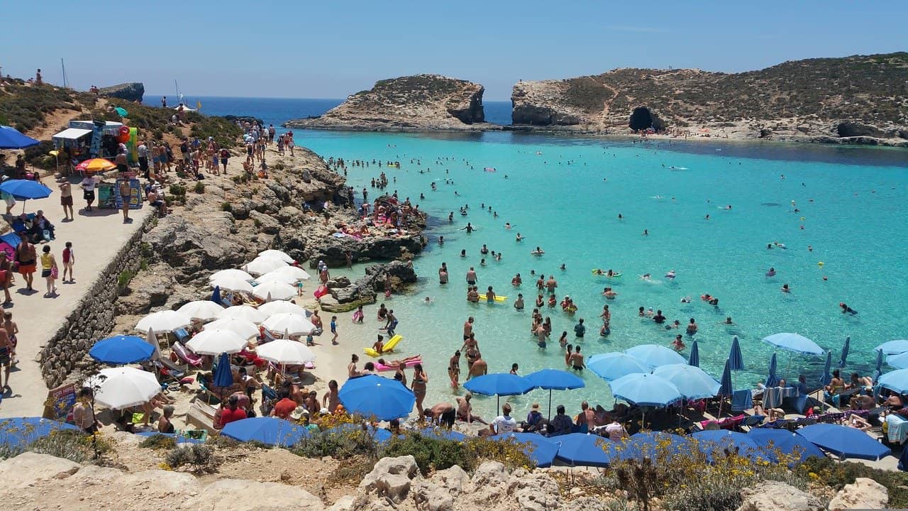 gozo bleu lagoon malte