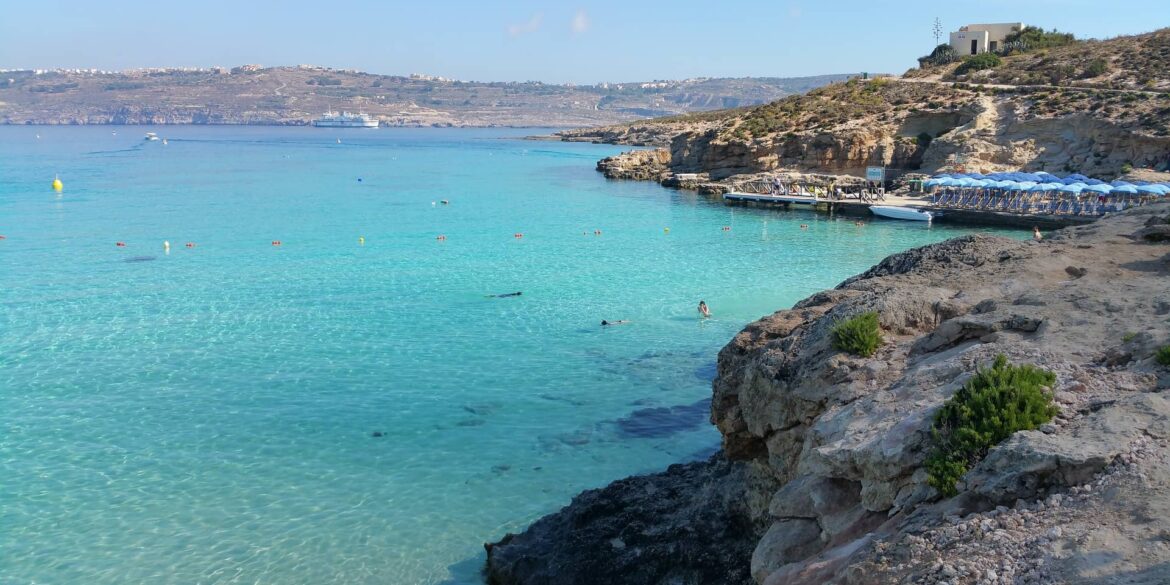 gozo bleu lagoon malte