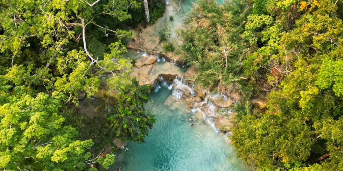 kuang si falls laos