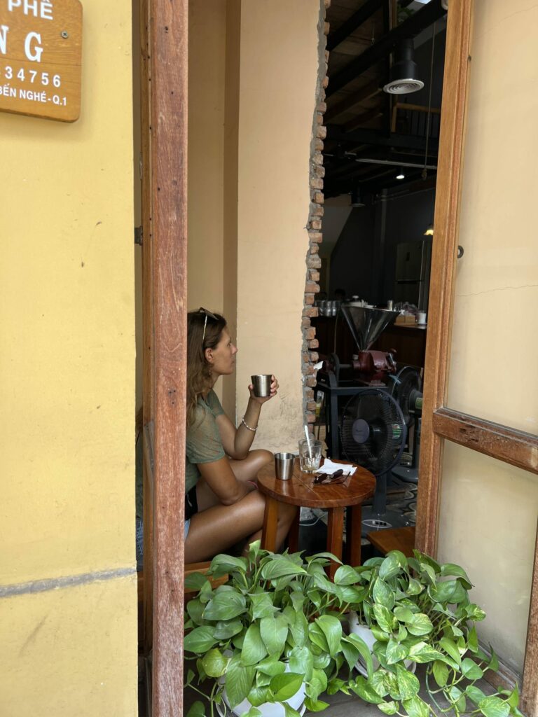 moi qui boit un café a ho chi minh ville