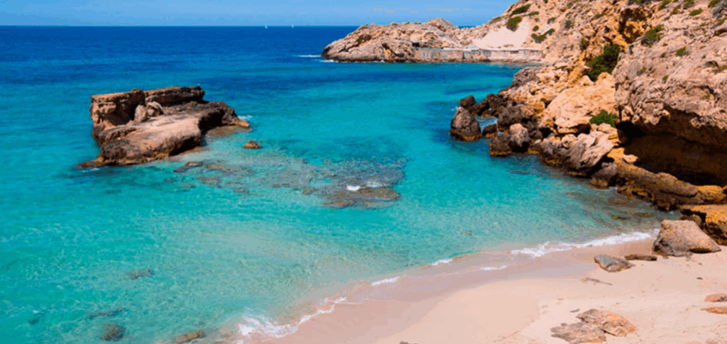 plage de cala tarida ibiza