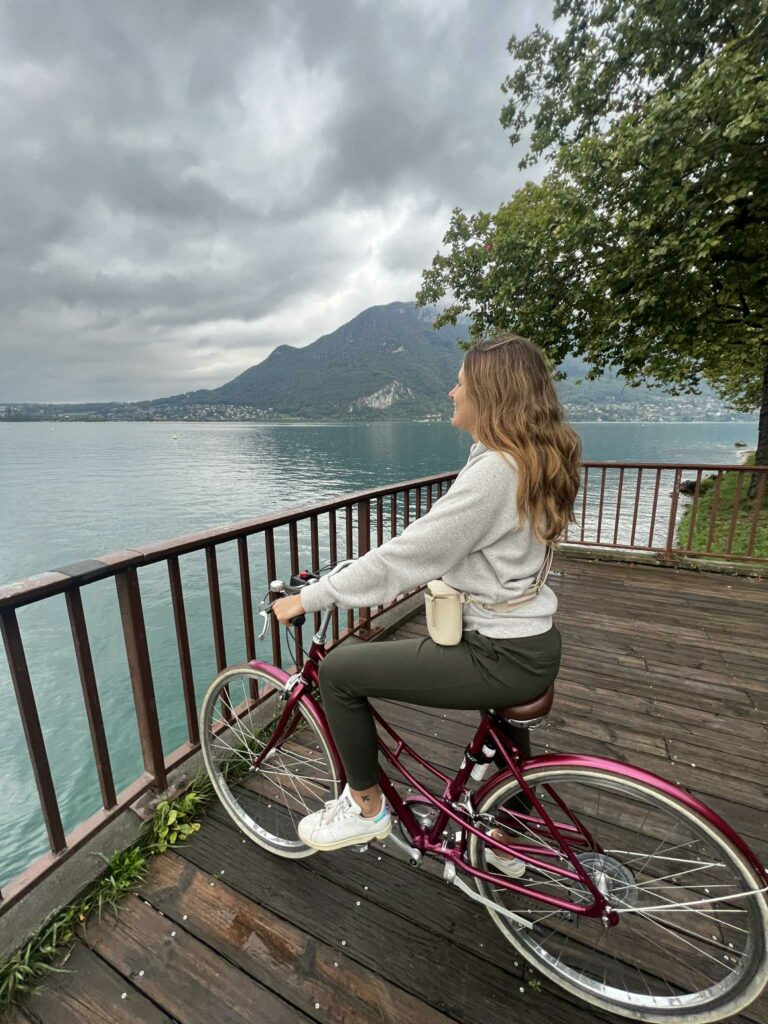 balade à vélo à annecy