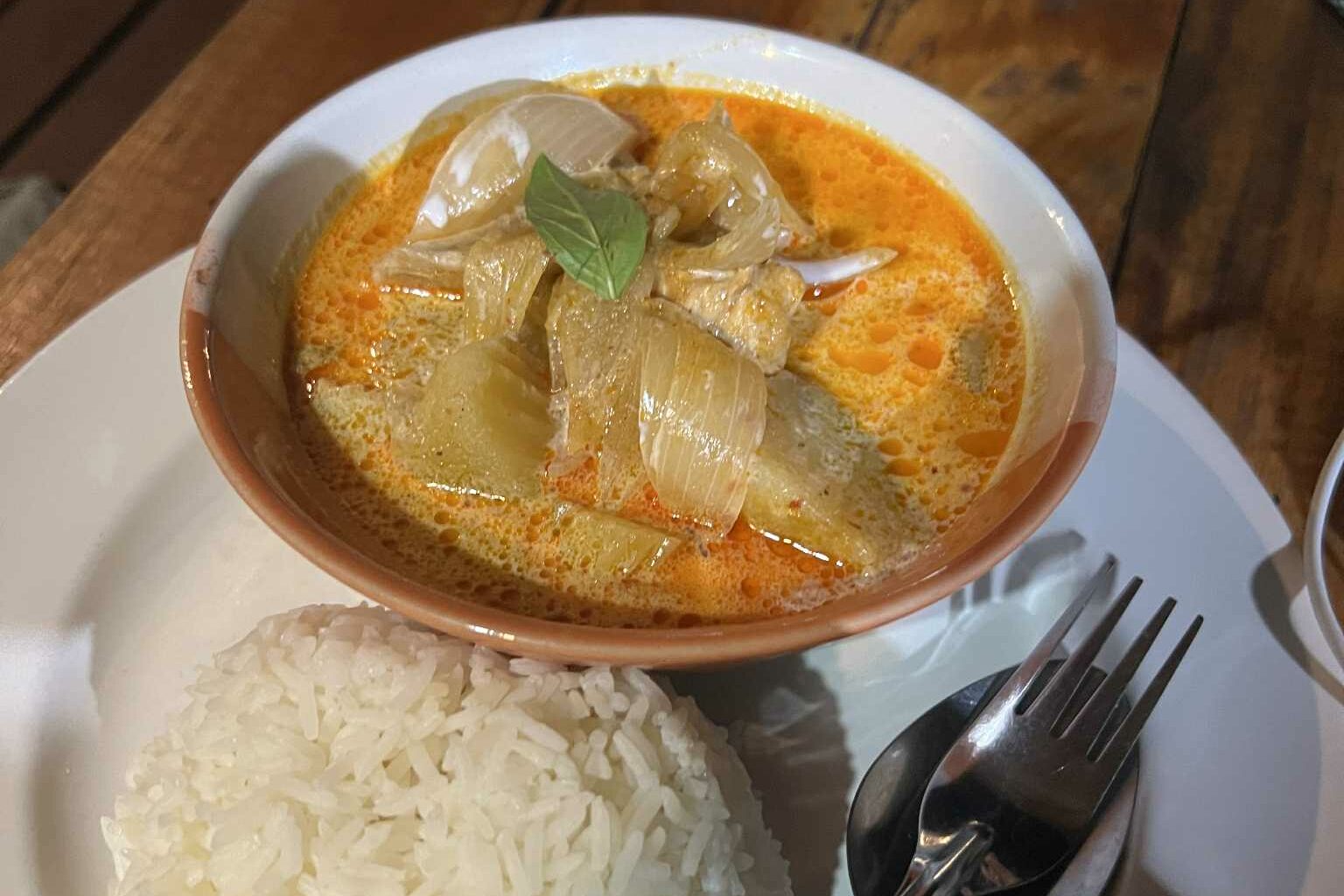 Massam Curry 