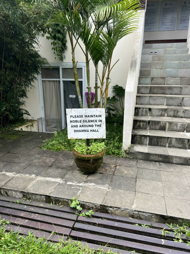 retraite vipassana mon experience a bali