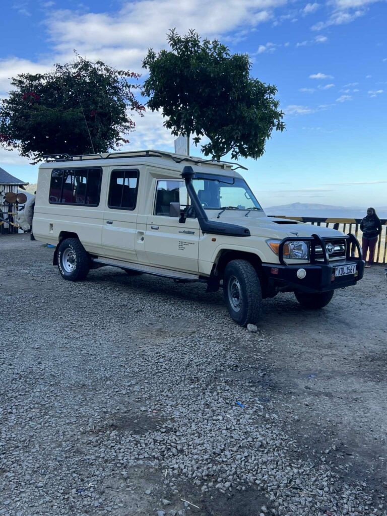 safari kenya guide francophone