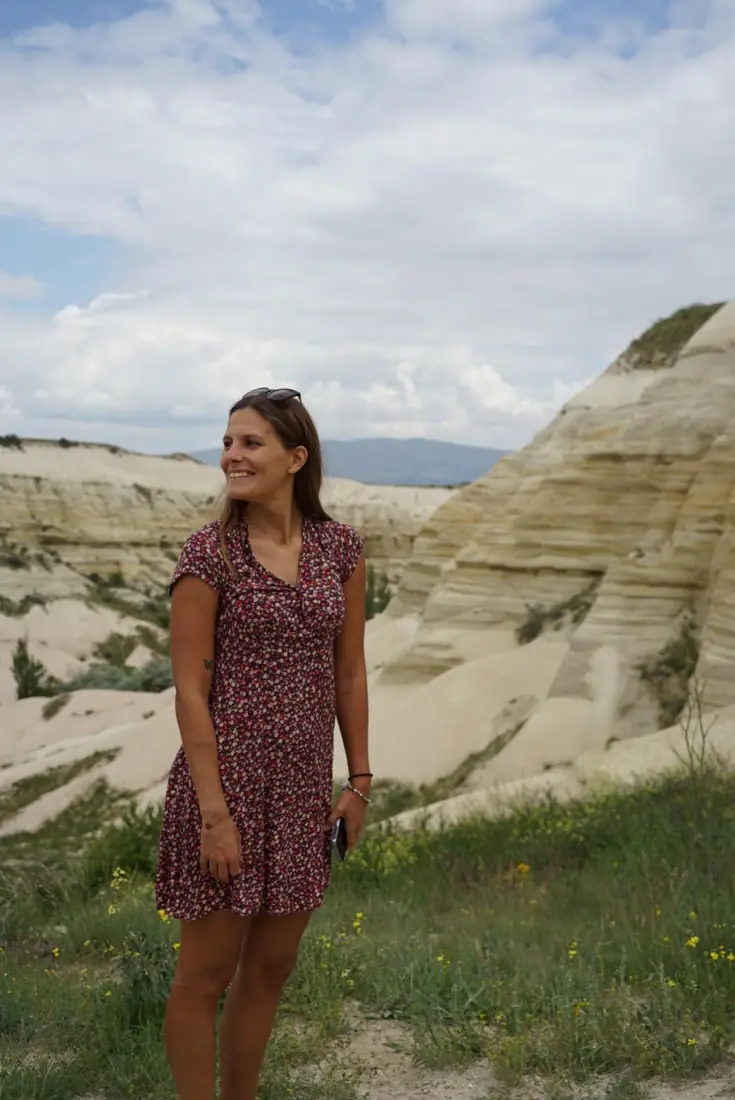 Laura de Laura's Passport, blog voyage et bien-être, en Cappadoce